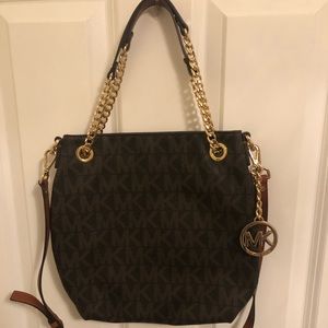 Michael Kors purse